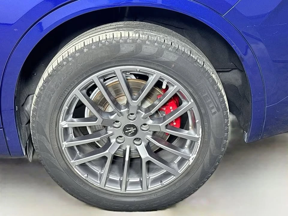 2023 Maserati Grecale - Image 8 of 16
