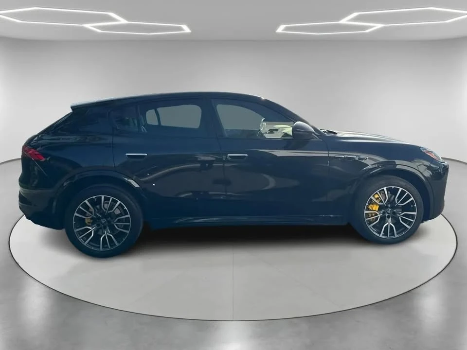 2023 Maserati Grecale - Image 4 of 20