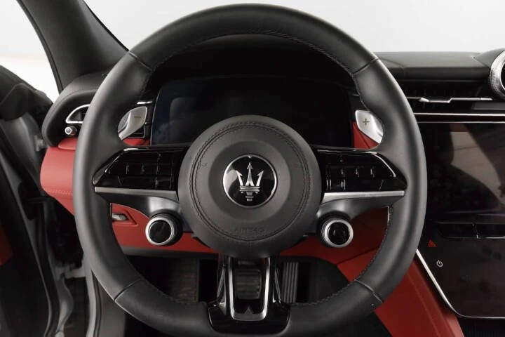 2023 Maserati Grecale - Image 9 of 19