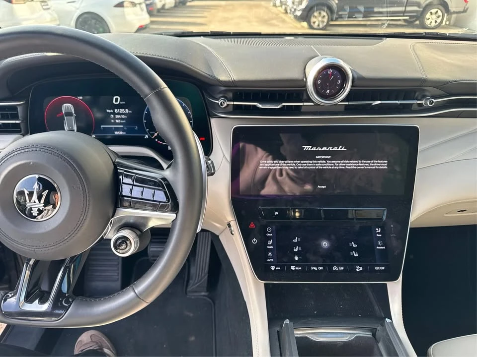2023 Maserati Grecale - Image 13 of 20