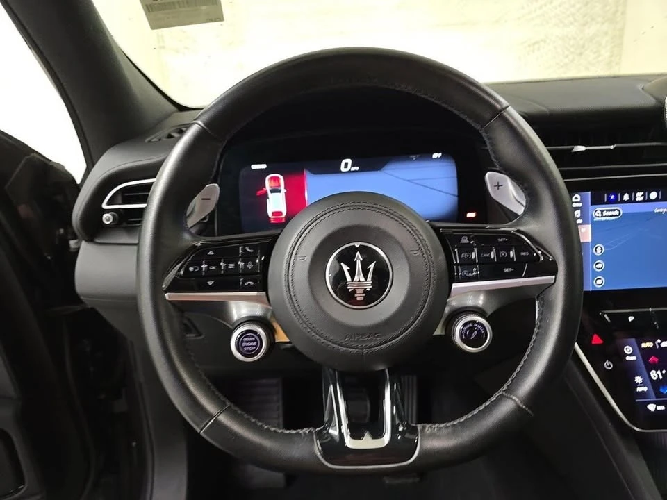 2023 Maserati Grecale - Image 2 of 12