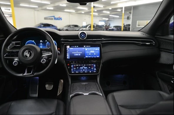2023 Maserati Grecale - Image 7 of 12