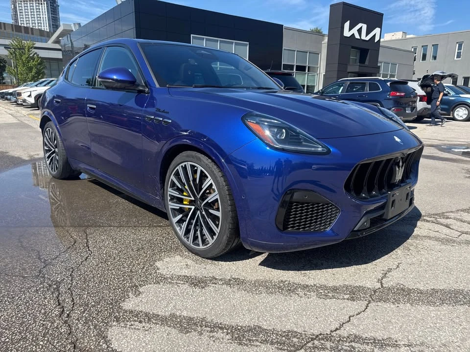 2023 Maserati Grecale - Image 7 of 12