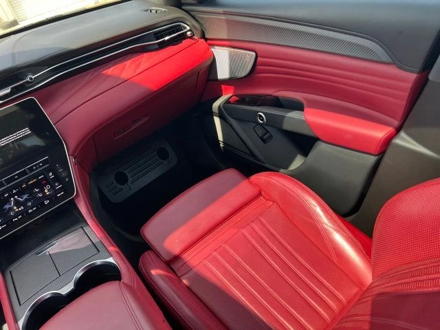 2023 Maserati Grecale - Image 13 of 20