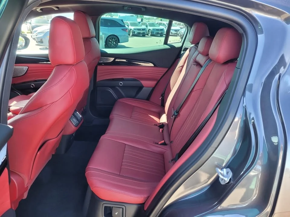 2023 Maserati Grecale - Image 11 of 17