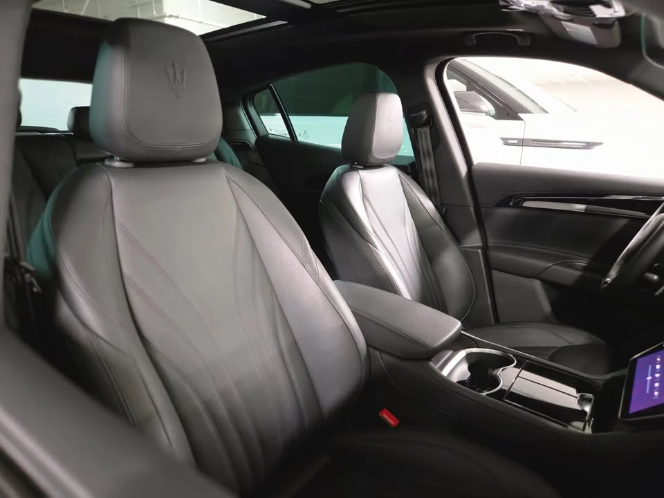 2023 Maserati Grecale - Image 15 of 20
