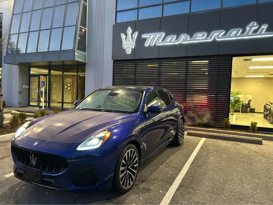 2023 Maserati Grecale - Image 2 of 16