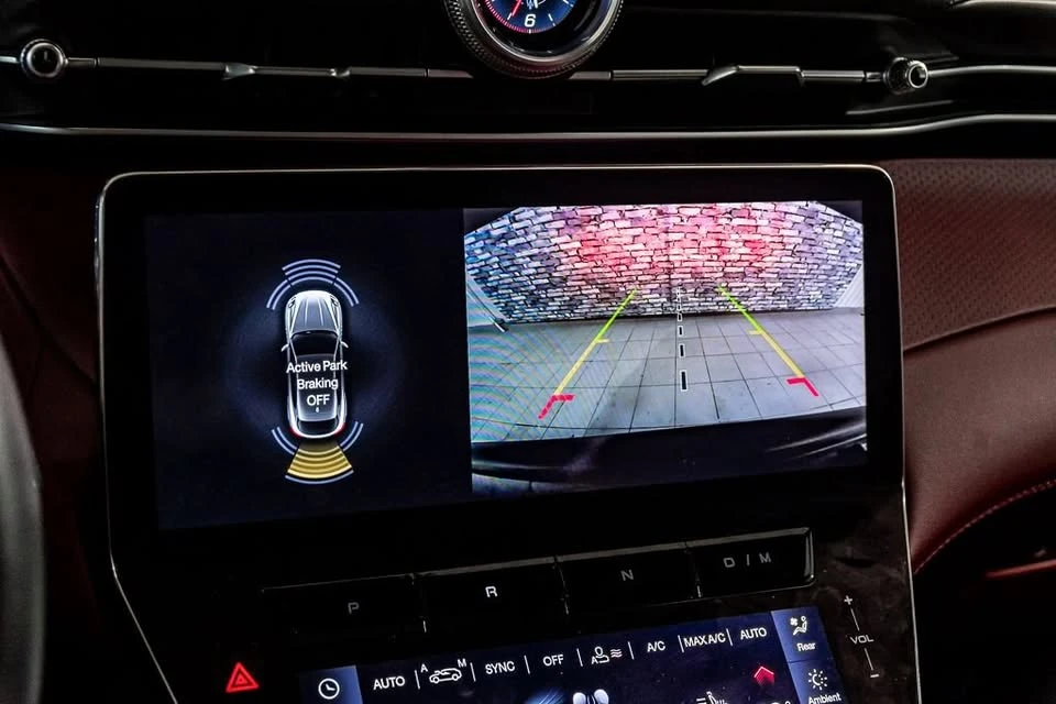 2023 Maserati Grecale - Image 19 of 20