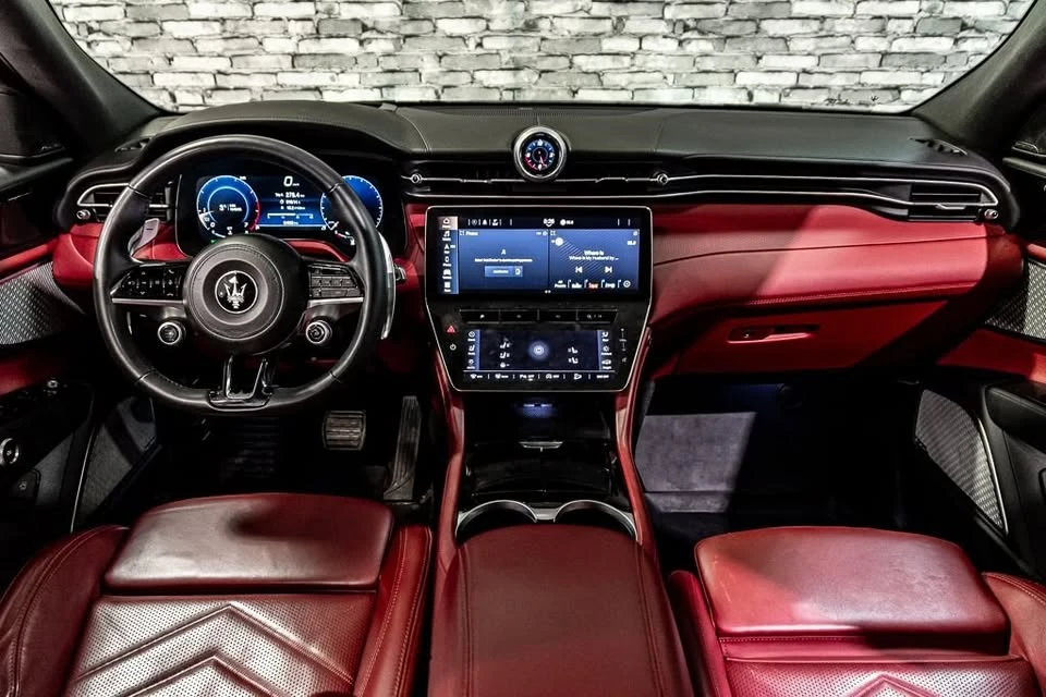 2023 Maserati Grecale - Image 3 of 20