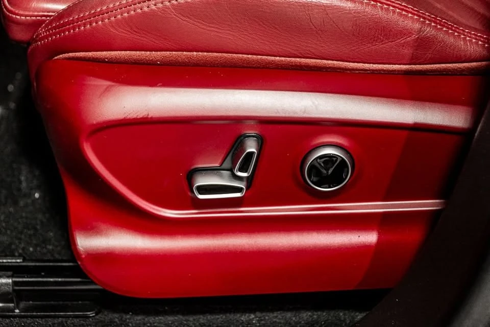 2023 Maserati Grecale - Image 16 of 20