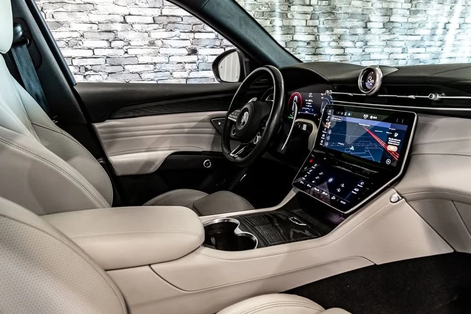 2023 Maserati Grecale - Image 18 of 20