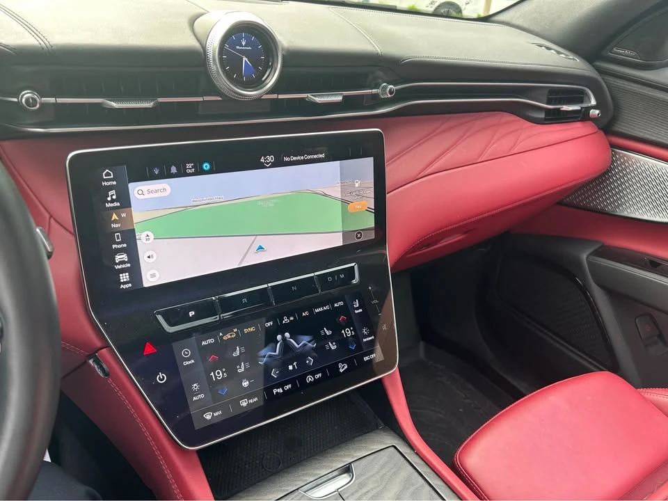 2023 Maserati Grecale - Image 13 of 19