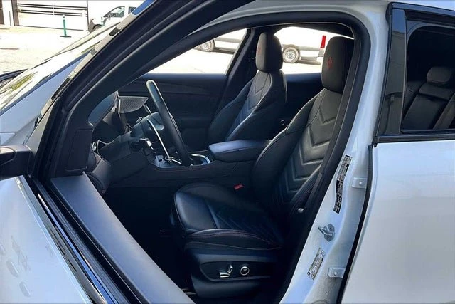 2023 Maserati Grecale - Image 7 of 20