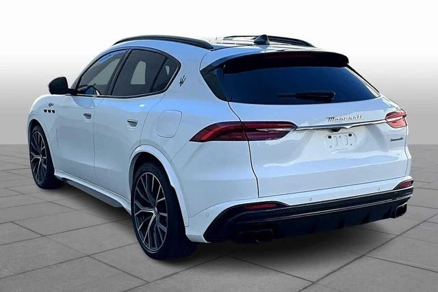 2023 Maserati Grecale - Image 10 of 20