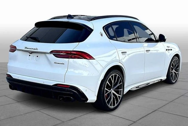 2023 Maserati Grecale - Image 11 of 20