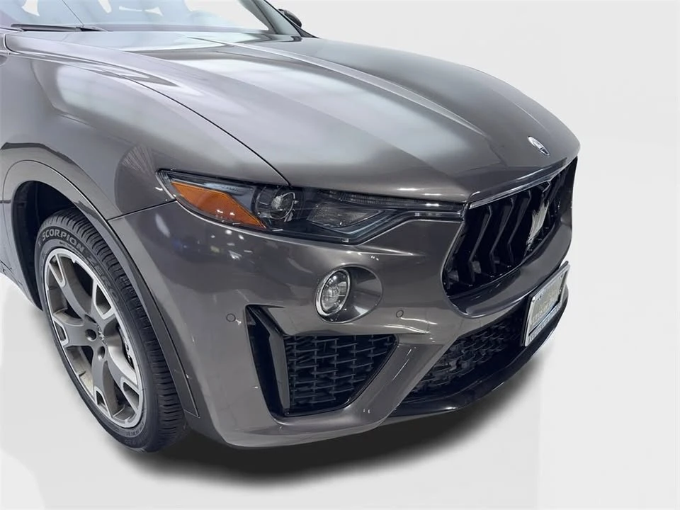 2023 Maserati Levante - Image 17 of 20
