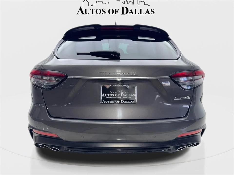 2023 Maserati Levante - Image 7 of 20