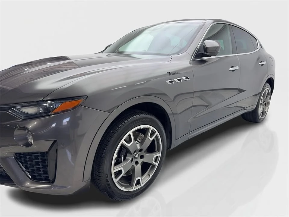 2023 Maserati Levante - Image 11 of 20