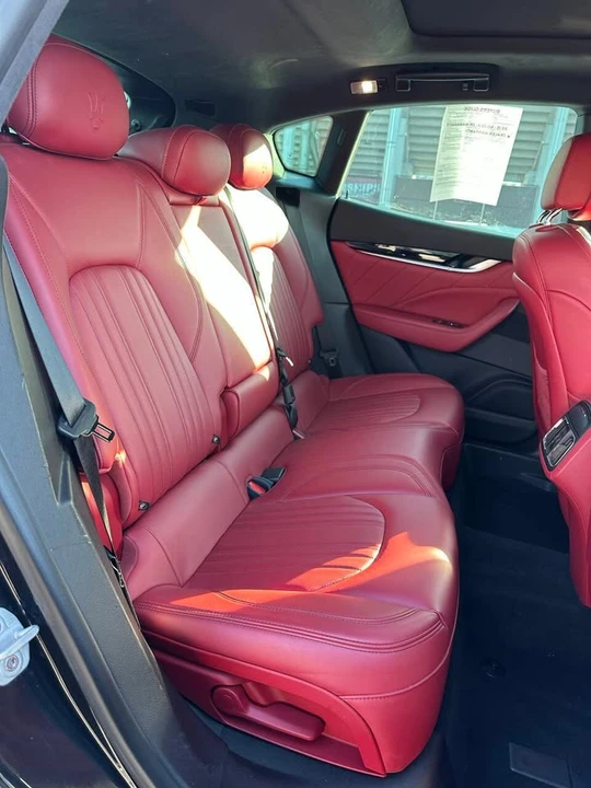 2023 Maserati Levante - Image 16 of 20