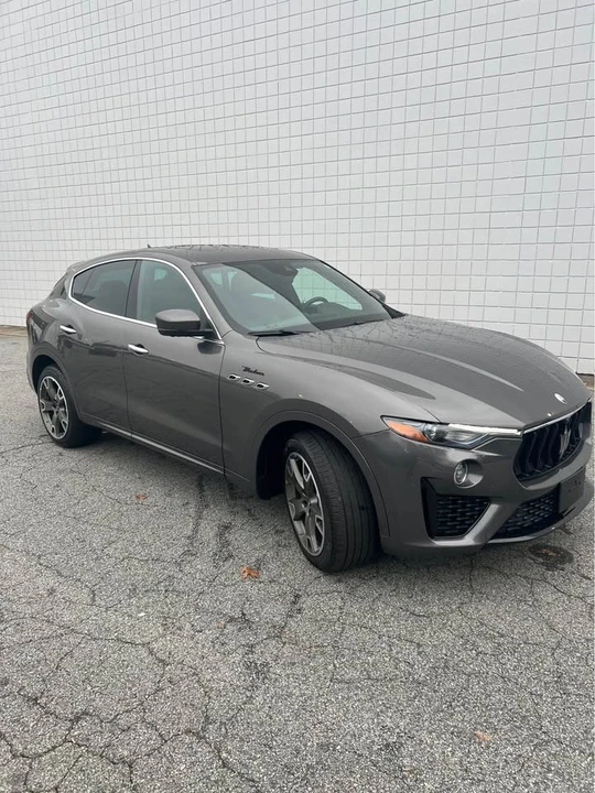 2023 Maserati Levante Modena - Image 7 of 10
