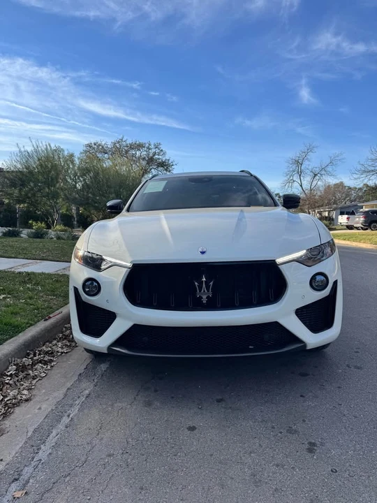 2023 Maserati Levante Modena - Image 3 of 9