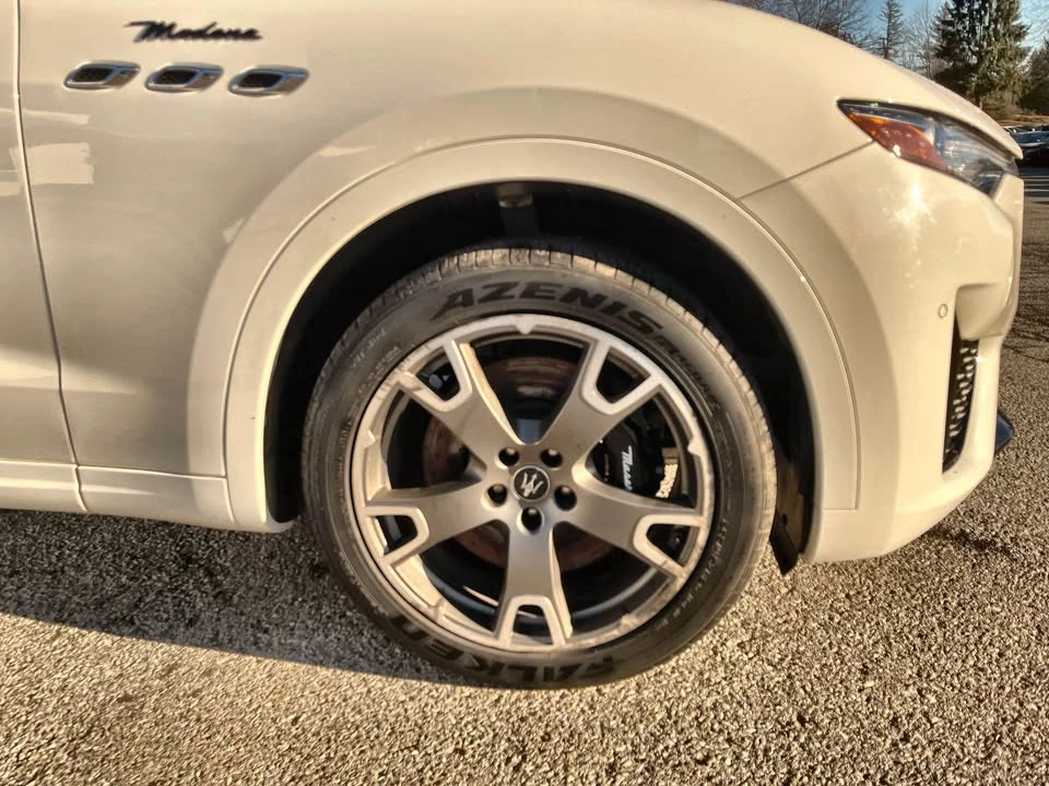 2023 Maserati Levante Modena - Image 7 of 13