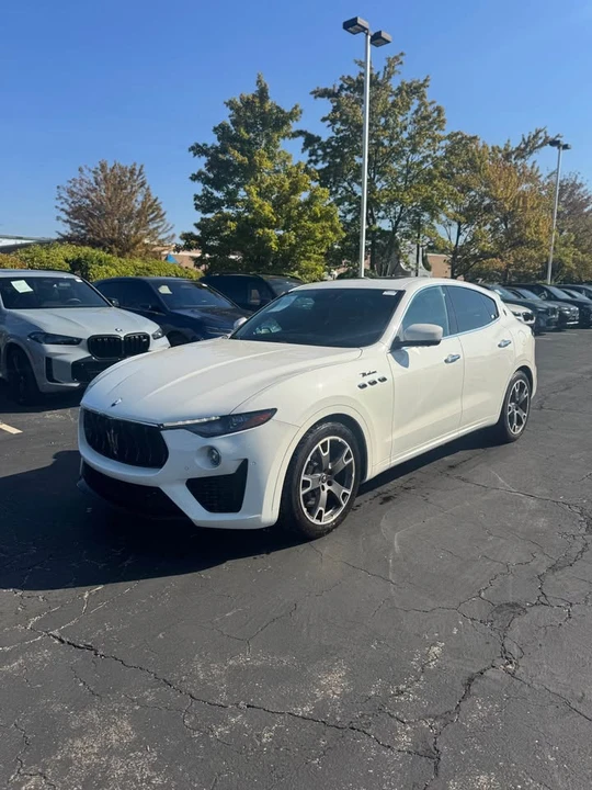 2023 Maserati Levante Modena - Image 2 of 13