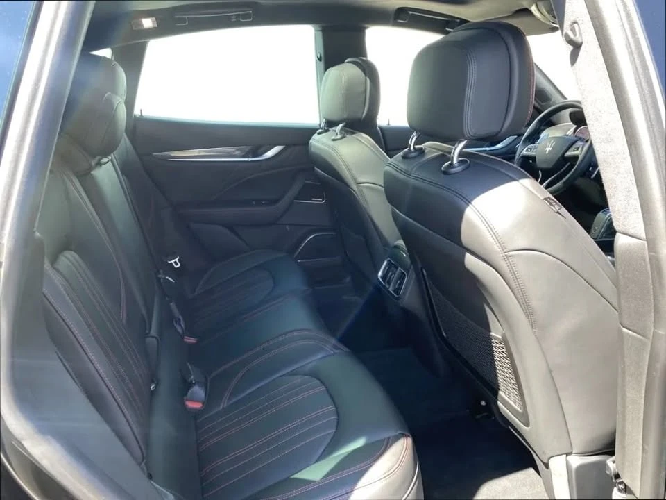 2023 Maserati Levante - Image 10 of 20