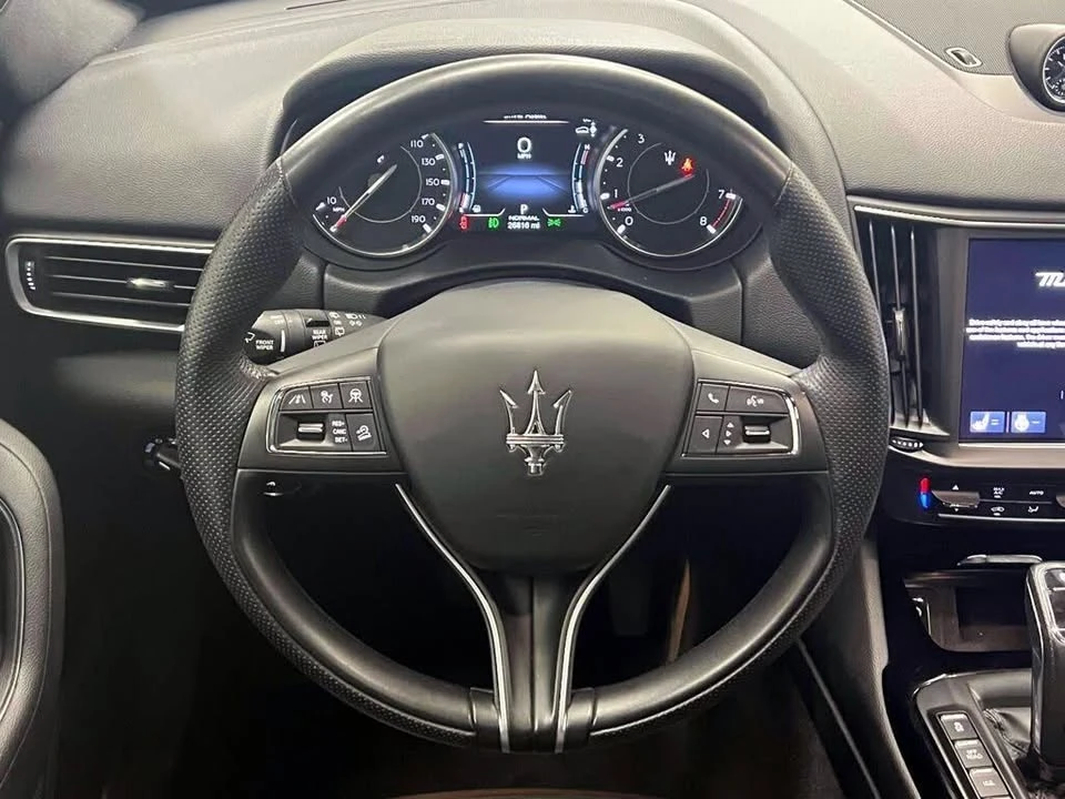 2023 Maserati Levante Modena - Image 10 of 20