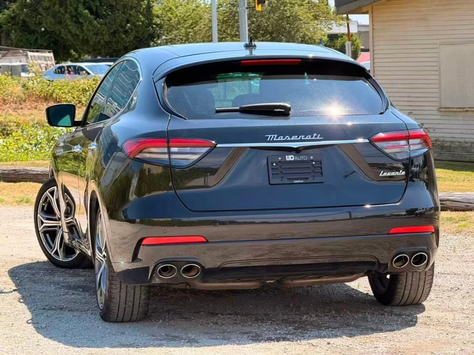2023 Maserati Levante Modena - Image 7 of 20
