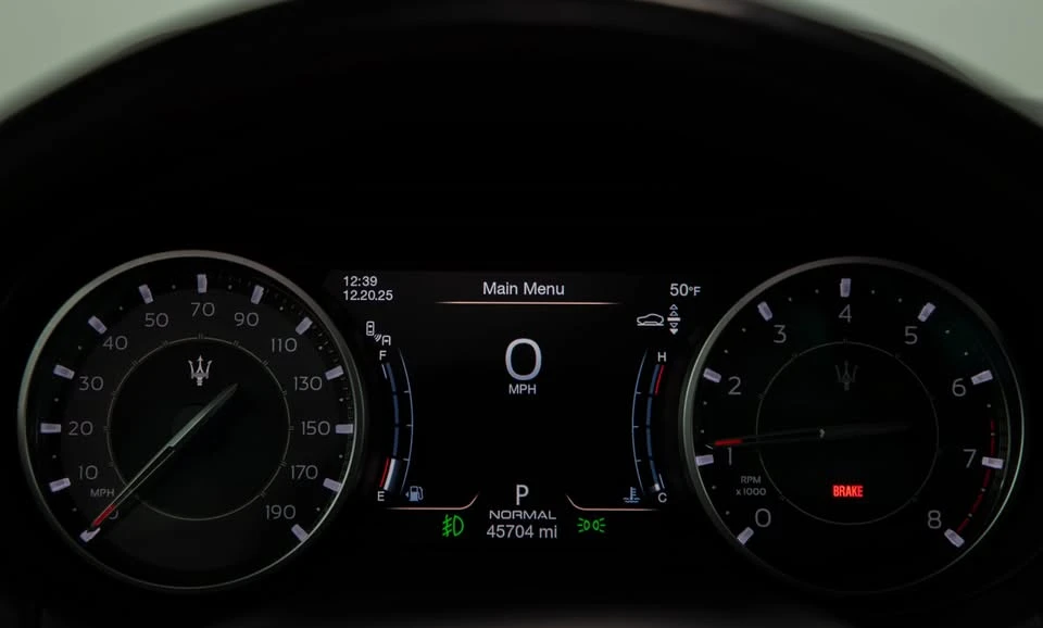 2023 Maserati Levante Modena - Image 15 of 19