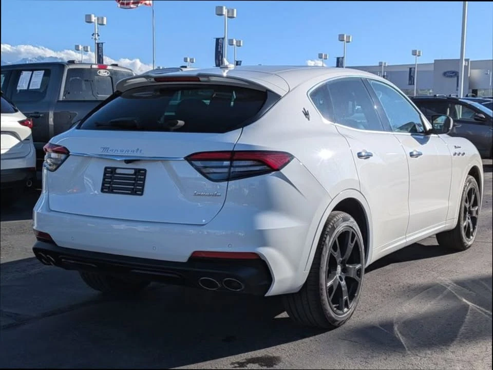 2023 Maserati Levante Modena - Image 3 of 16