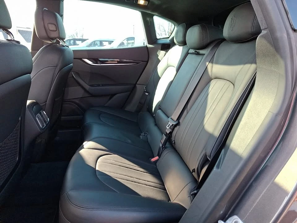 2023 Maserati Levante Modena - Image 9 of 20