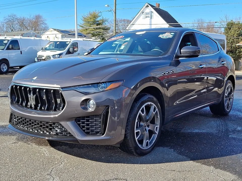2023 Maserati Levante Modena - Image 3 of 20