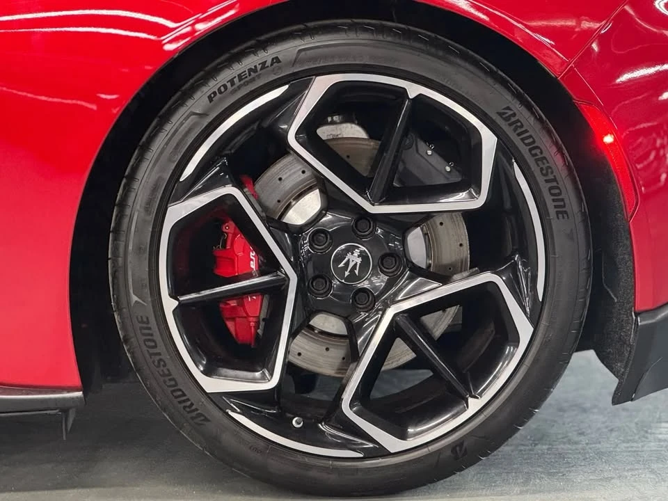 2023 Maserati MC20 - Image 13 of 20