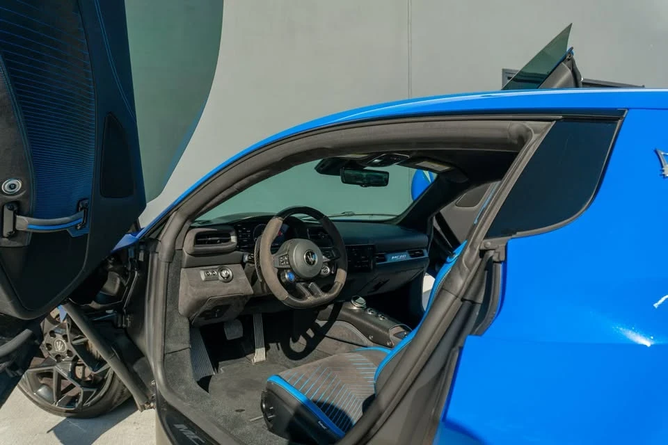 2023 Maserati MC20 - Image 18 of 20
