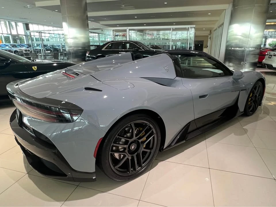 2023 Maserati MC20 Cielo - Image 3 of 4