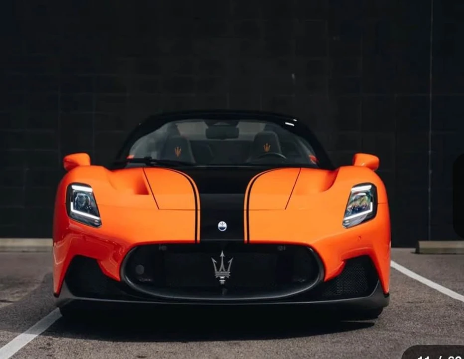2023 Maserati MC20 Cielo - Image 2 of 5