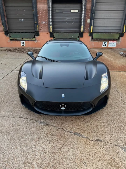 2023 Maserati MC20 Cielo - Image 2 of 12