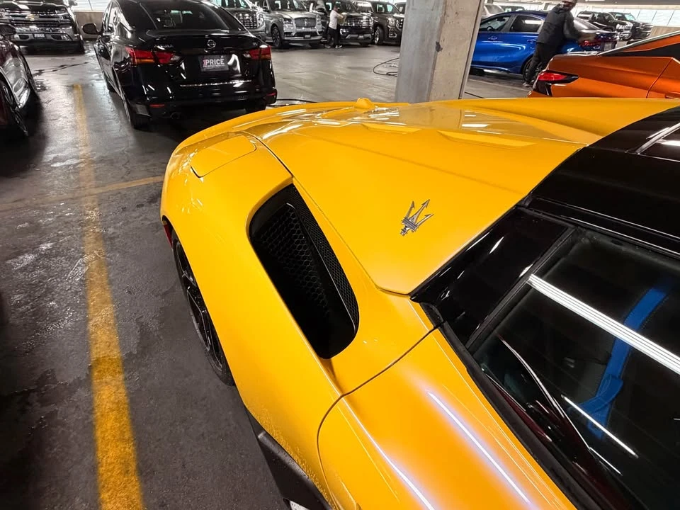 2023 Maserati MC20 Cielo - Image 7 of 14