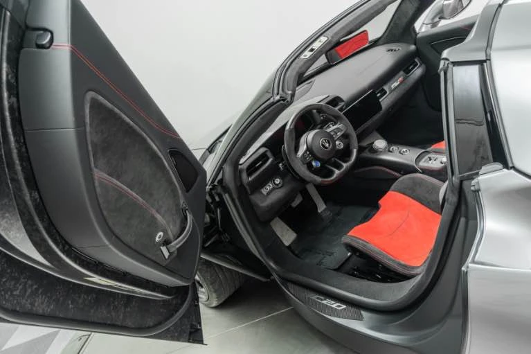 2023 Maserati MC20 Cielo - Image 11 of 12