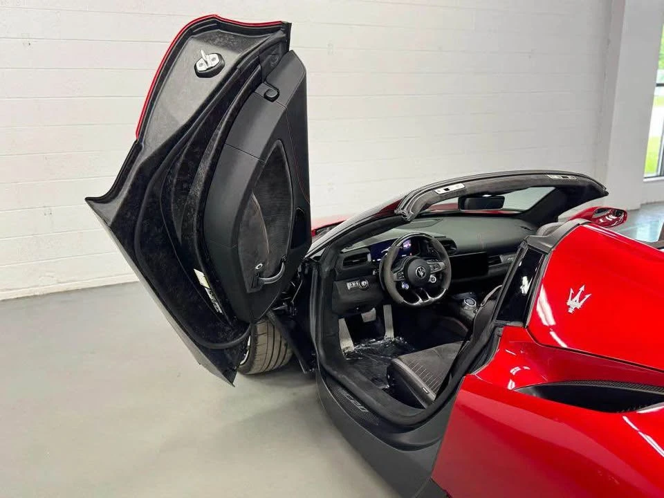2023 Maserati MC20 Cielo - Image 10 of 17