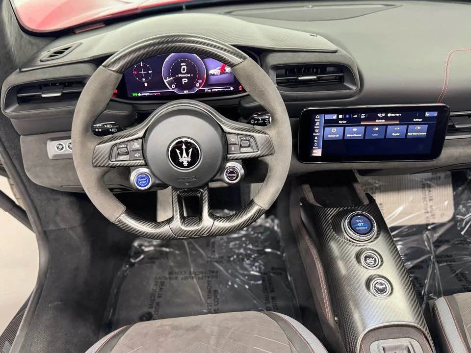 2023 Maserati MC20 Cielo - Image 13 of 17