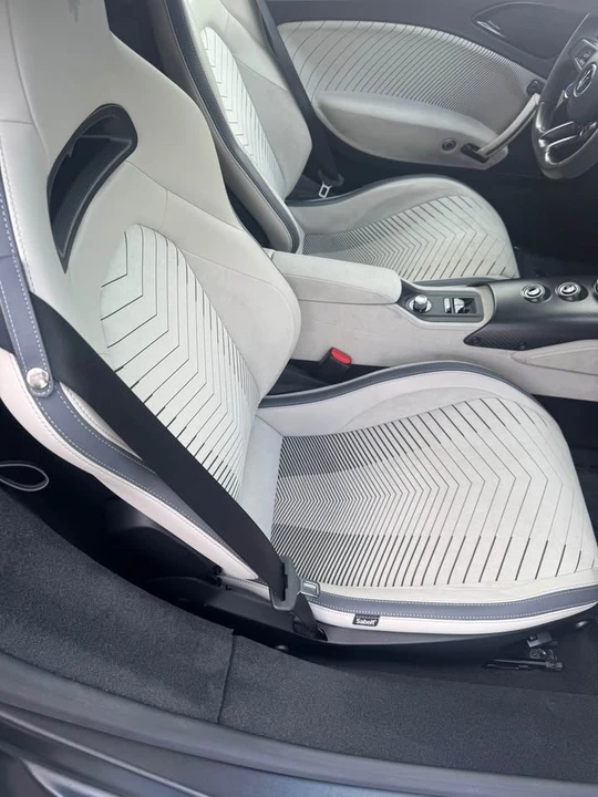 2023 Maserati MC20 - Image 14 of 20