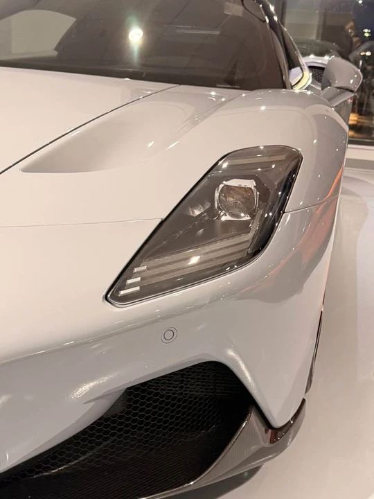 2023 Maserati MC20 - Image 2 of 9