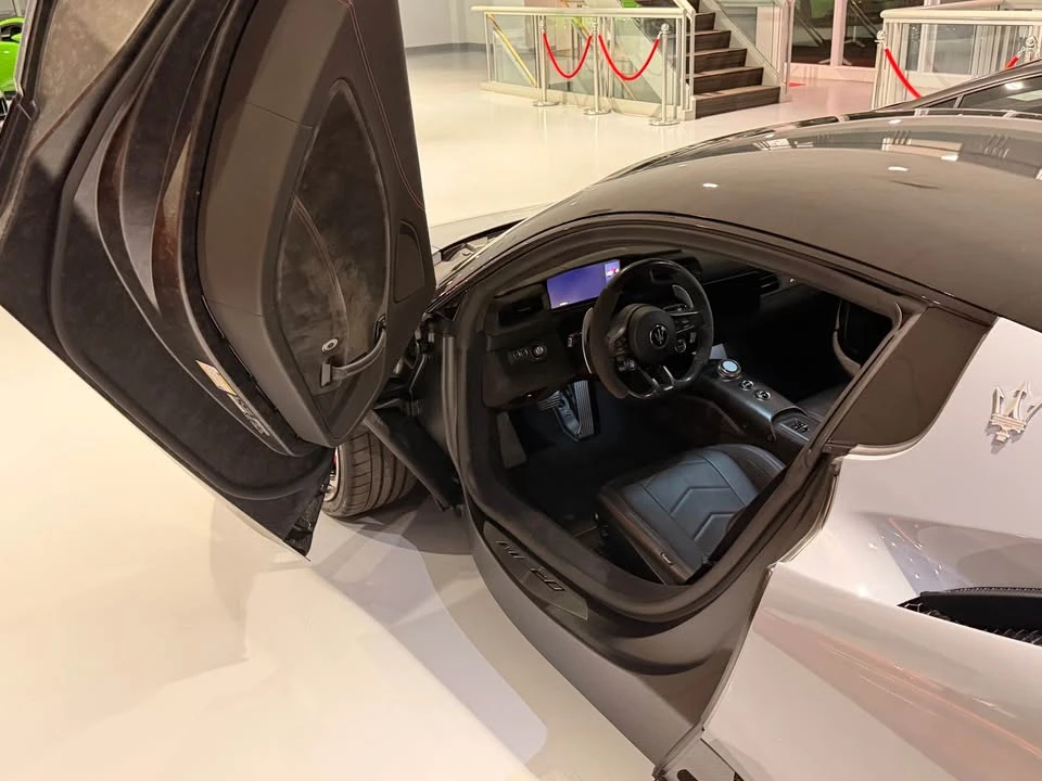 2023 Maserati MC20 - Image 5 of 9