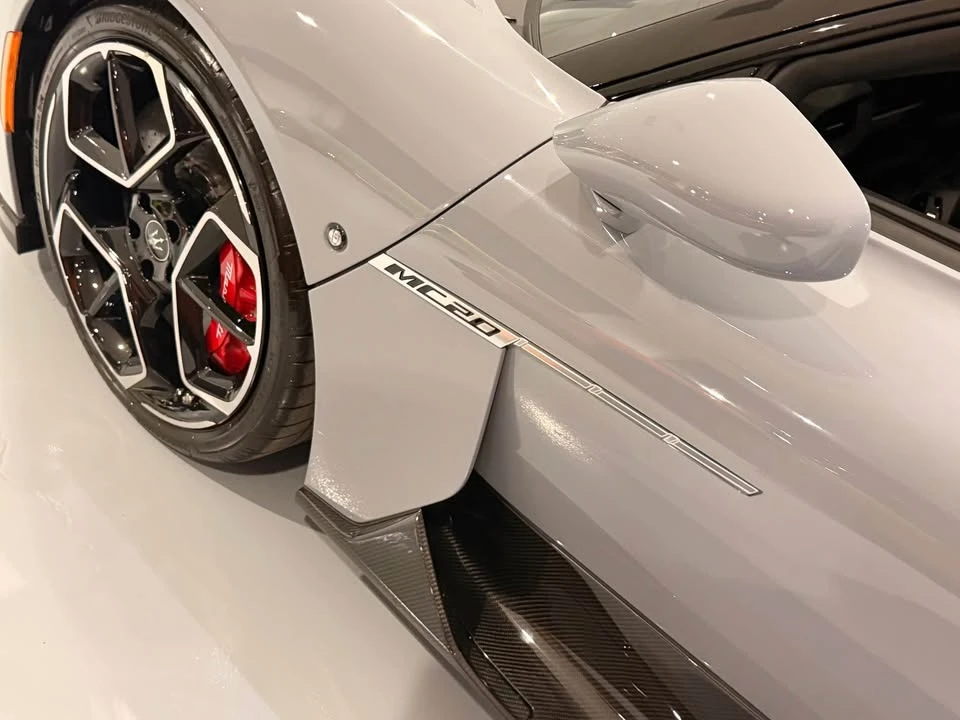 2023 Maserati MC20 - Image 4 of 9