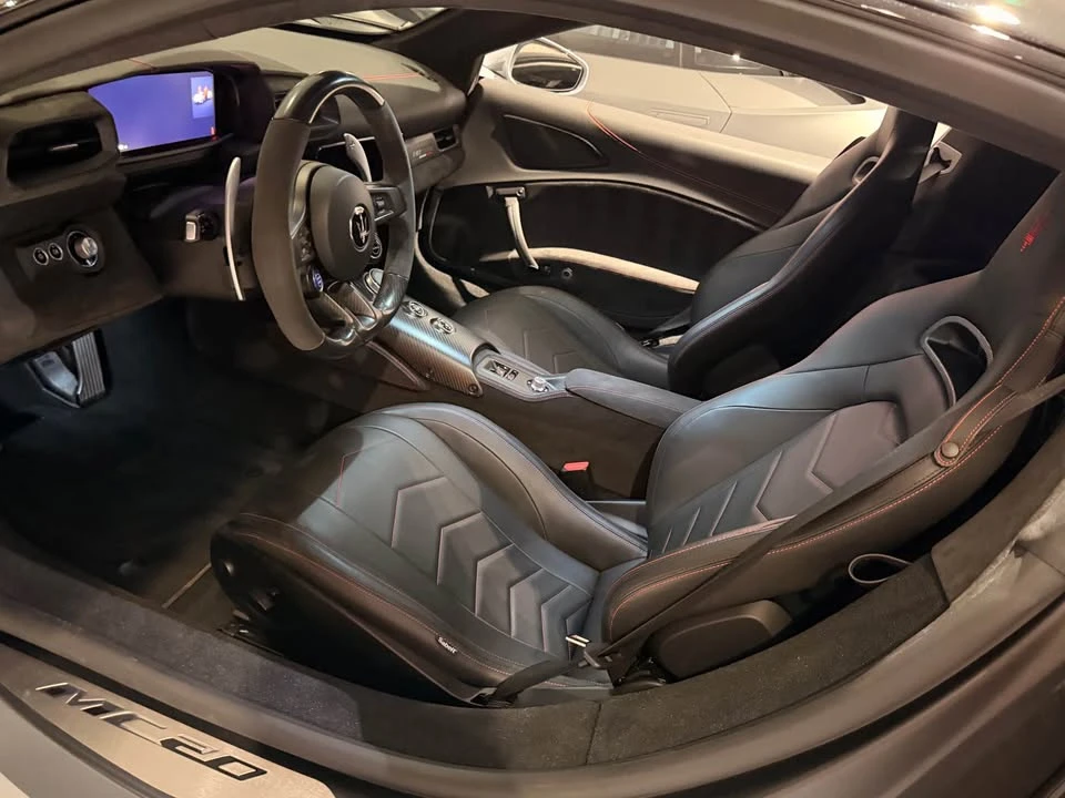 2023 Maserati MC20 - Image 6 of 9
