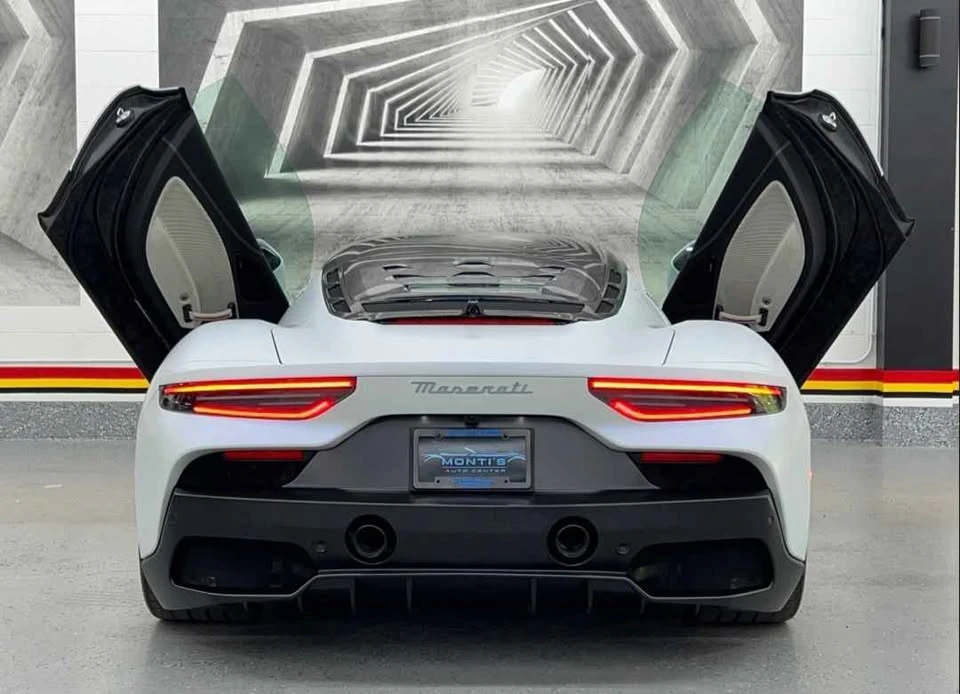 2023 Maserati MC20 - Image 5 of 14