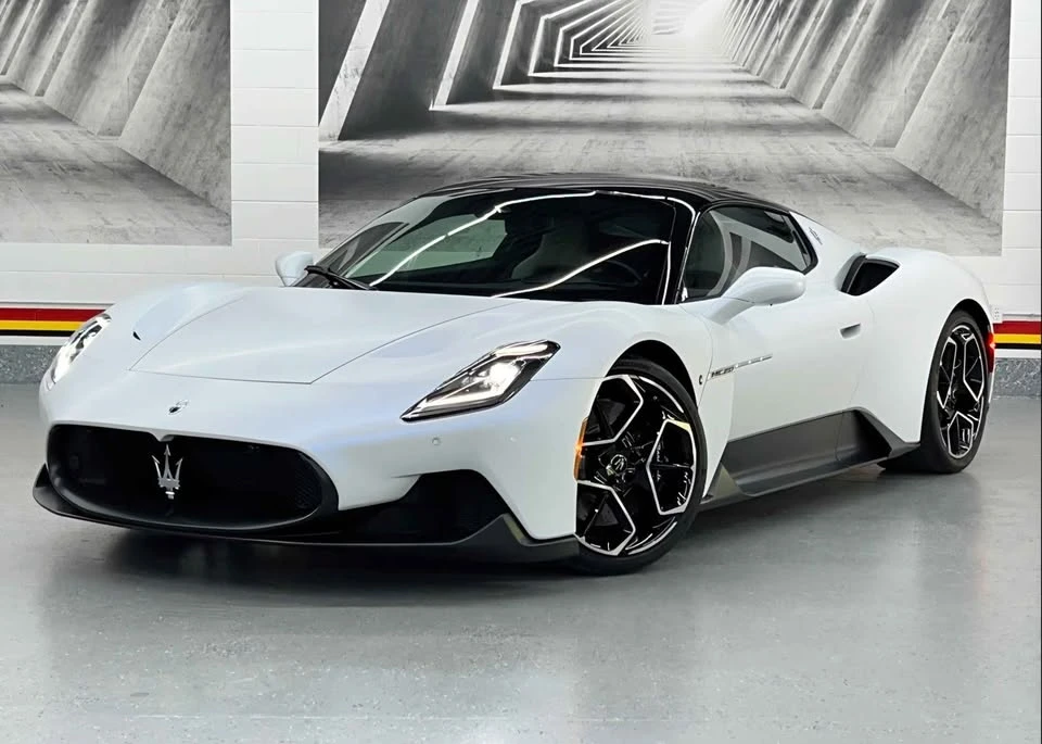 2023 Maserati MC20 - Image 3 of 14